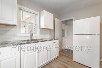 10516 E 26th St S in Independence, MO - Building Photo - Building Photo