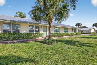 8695 SE Hobe Ridge Ave in Hobe Sound, FL - Building Photo - Building Photo