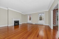 57 Mount Vernon St, Unit 3 in Boston, MA - Building Photo - Building Photo