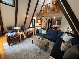 1252 Apple Valley Dr in Howard, OH - Building Photo