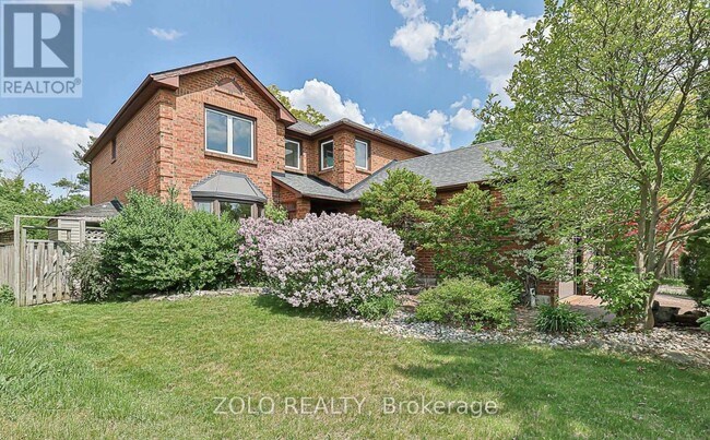 17 Hart St in Richmond Hill, ON - Building Photo - Building Photo