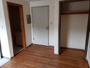 123 W Nittany Ave in State College, PA - Building Photo - Building Photo