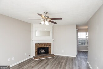 2966 Heather Lake Dr in Austell, GA - Building Photo - Building Photo