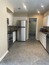 15206 Carols Way Dr in Houston, TX - Foto de edificio - Building Photo