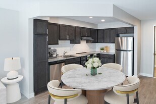 Golden Hill in Kingston, NY - Building Photo