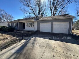 9801 E 81st Terrace in Raytown, MO - Building Photo