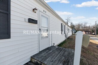 424 Longwood Ave in Farmville, VA - Building Photo - Building Photo