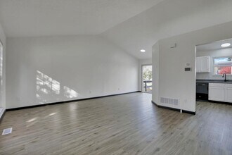 950 Robmeyer Dr in Columbus, OH - Building Photo - Building Photo