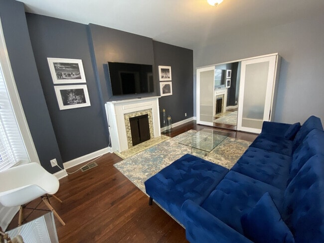 2244 N Dayton St in Chicago, IL - Building Photo - Building Photo