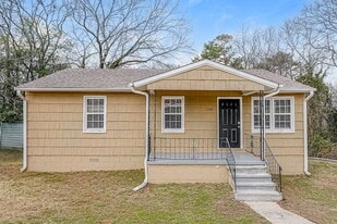 2516 4th Way NW in Center Point, AL - Building Photo