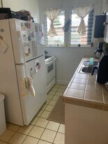 529 Nowela Pl in Kailua, HI - Building Photo