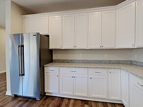 471 Hager Lake Rd in Mooresville, NC - Building Photo - Building Photo