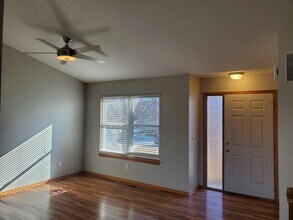 4565 Eagle Lake Dr in Bel Aire, KS - Building Photo - Building Photo