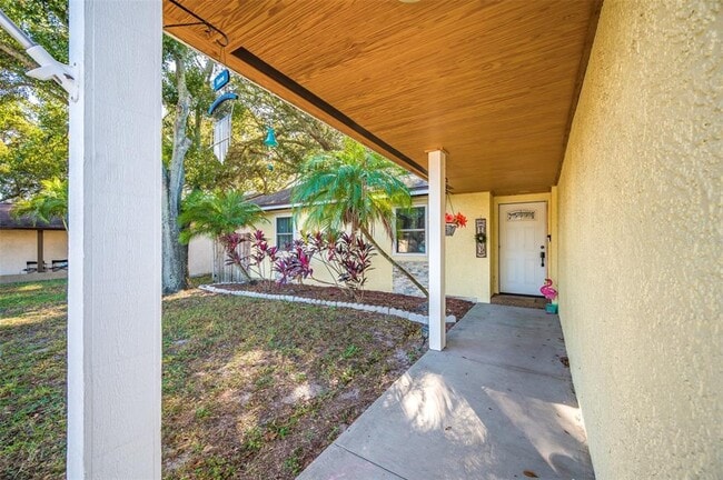 11414 Walsingham Rd in Largo, FL - Building Photo - Building Photo