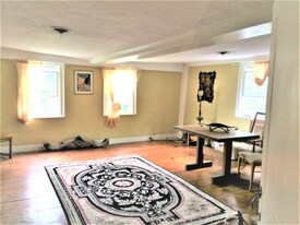 101 Boston Rd in Chelmsford, MA - Building Photo