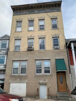 115 Cross St, Unit 1 in East Newark, NJ - Building Photo