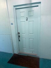 701 Collins Ave in Miami Beach, FL - Building Photo - Building Photo