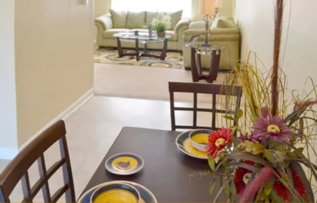 Foxwood Apartment Townhomes