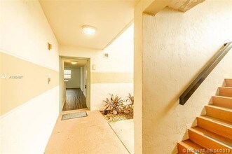 9777 Nob Hill Ct-Unit -9777 in Sunrise, FL - Building Photo - Building Photo