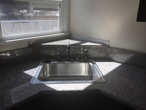 1833 S Curson Ave in Los Angeles, CA - Building Photo - Building Photo