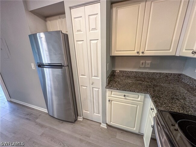 property at 1250 Wildwood Lakes Blvd