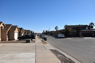 10830 Elise St in El Paso, TX - Building Photo - Building Photo