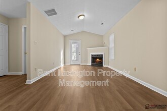 116 Pleasant Ridge Way in Lexington, KY - Building Photo - Building Photo