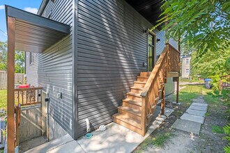 2307 Lake St in Evanston, IL - Building Photo - Building Photo