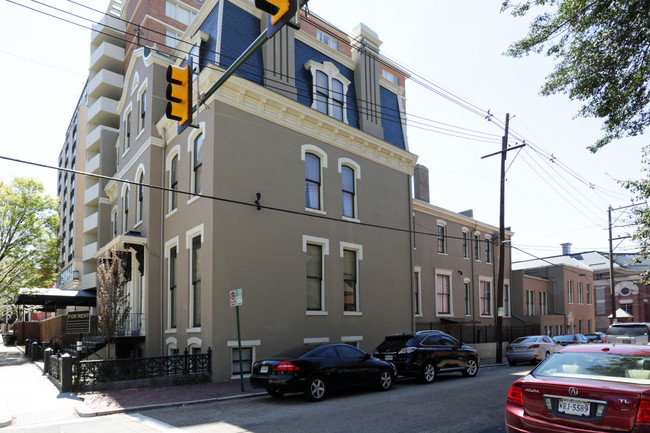 Franklin & Monroe Apartments in Richmond, VA - Foto de edificio - Building Photo