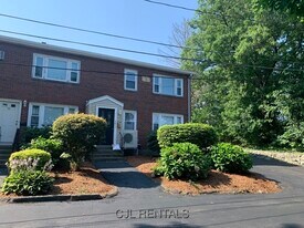 48-58 Edge Hill Rd in Waltham, MA - Building Photo