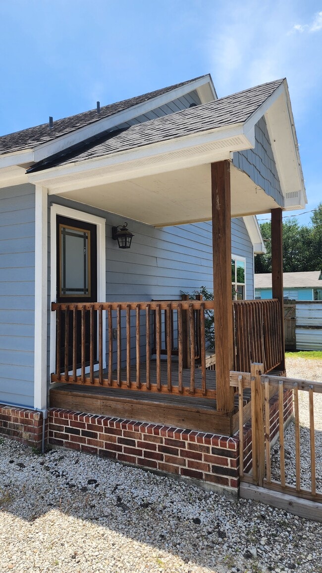 2009 Wavell St in Houston, TX - Building Photo - Building Photo