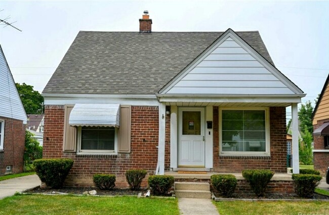property at 3454 Raymond Ave