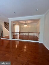 9 Sterling Ct in Rockville, MD - Building Photo - Building Photo