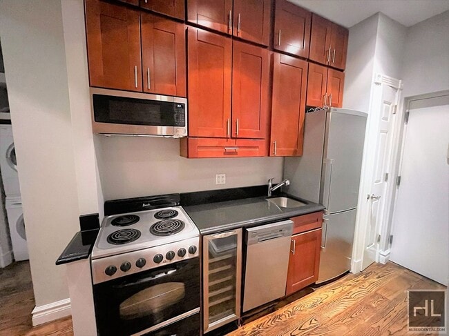 W 14TH ST. in New York, NY - Foto de edificio - Building Photo