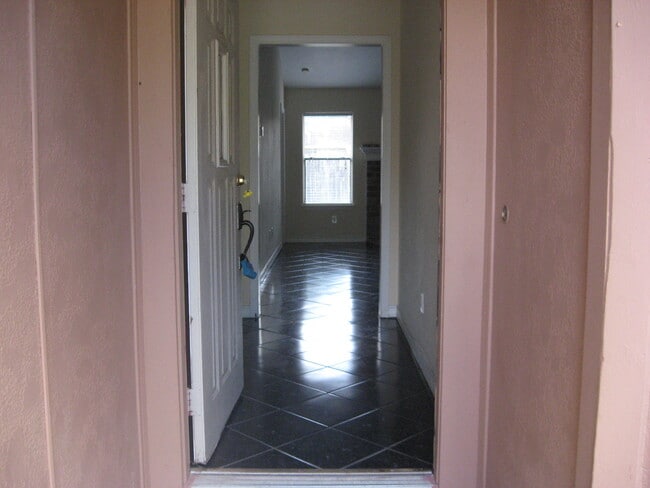 2822 Vancouver Dr in Corpus Christi, TX - Building Photo - Building Photo