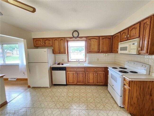 5650 Cascade Ct in Seven Hills, OH - Building Photo - Building Photo