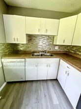 7401 E 49th St in Kansas City, MO - Building Photo - Building Photo