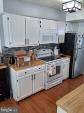 19206 Esmond Terrace in Germantown, MD - Building Photo - Building Photo