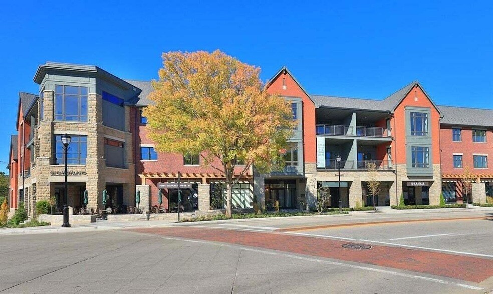 1 Highland Ave, Unit 306 in Fort Thomas, KY - Building Photo