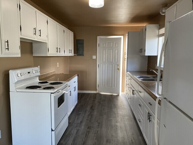 267 W 500 N in Blanding, UT - Building Photo - Building Photo