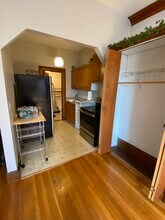 854 Beacon St, Unit E4 in Boston, MA - Building Photo - Building Photo