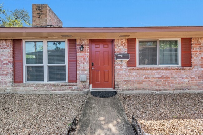 4006 Blalock Rd in Houston, TX - Building Photo - Building Photo