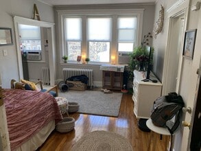 220 Kelton St, Unit 1 in Boston, MA - Building Photo - Building Photo