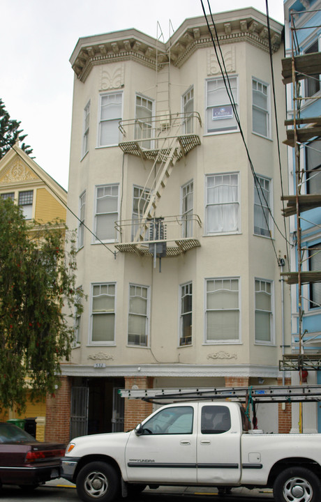 532 Cole St in San Francisco, CA - Building Photo