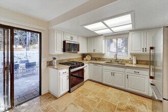 1831 Foursite Ln in Thousand Oaks, CA - Building Photo - Building Photo