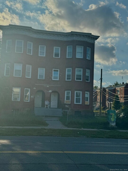 125 Franklin Ave in Hartford, CT - Building Photo