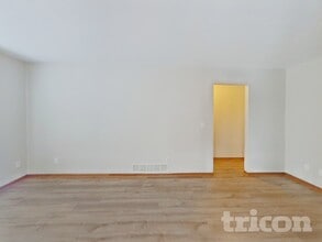 1000 Concordia Ave in St. Paul, MN - Building Photo - Building Photo