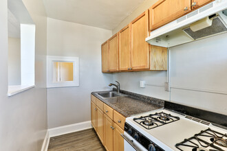 Randolph Apartments in Washington, DC - Building Photo - Interior Photo