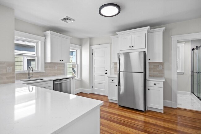170-172 Calumet St-Unit -2 in Boston, MA - Building Photo - Building Photo