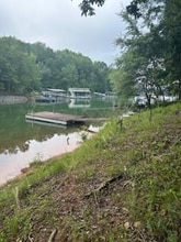105 N Arrowhead Dr in Westminster, SC - Building Photo - Building Photo
